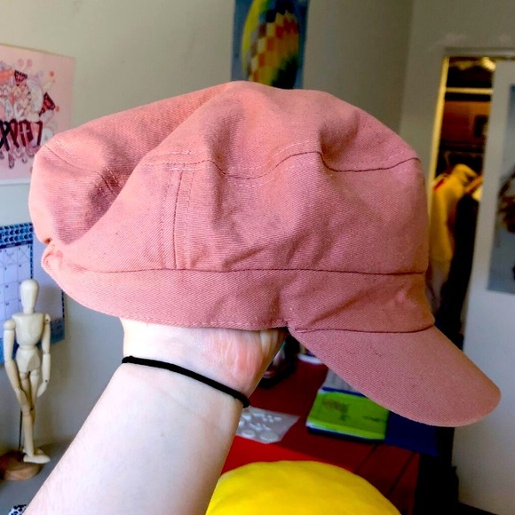 S French hat / chapeau P - Picture 1 of 5